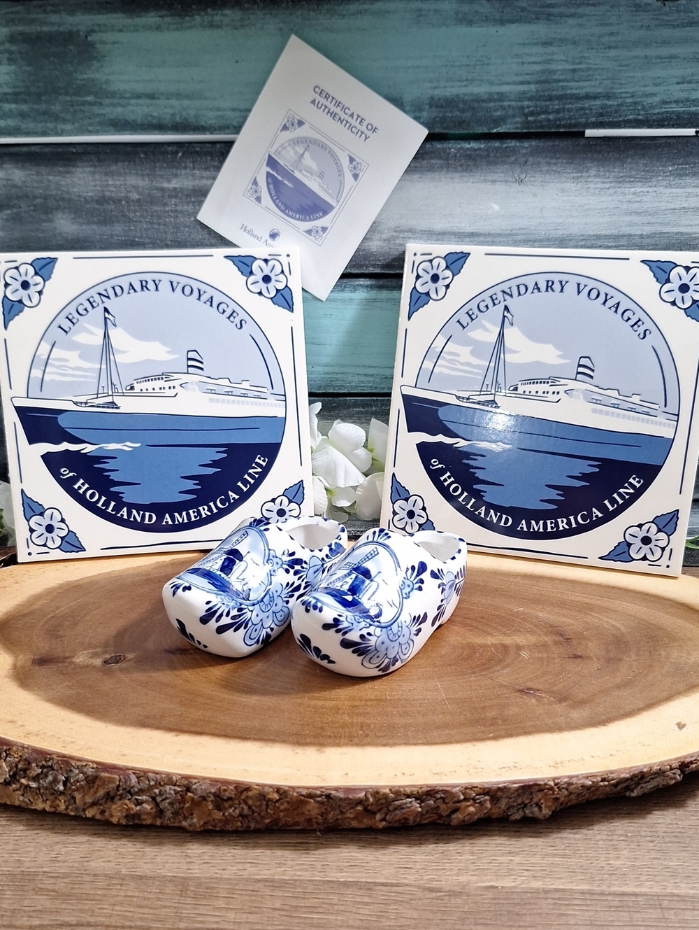 #AFA Blue Delft Mini Clogs - Legendary Voyages Tiles Collectible
